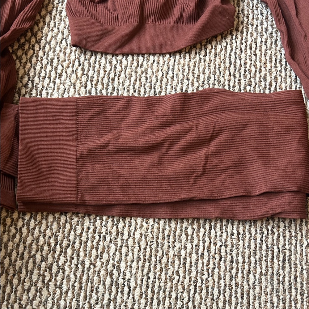 Brown Ribbed Two-Piece Set - Picture 2 of 2